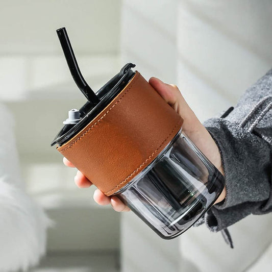 CRIYALE Premium Glass Mug Sipper Tumbler with Lid, Straw & Anti-Slip Leather Sleeve 435ml Reusable, Leak-Proof & Heat Resistant Iced Coffee, Tea, Smoothies Glass Cup for Hot and Cold Beverages (Black